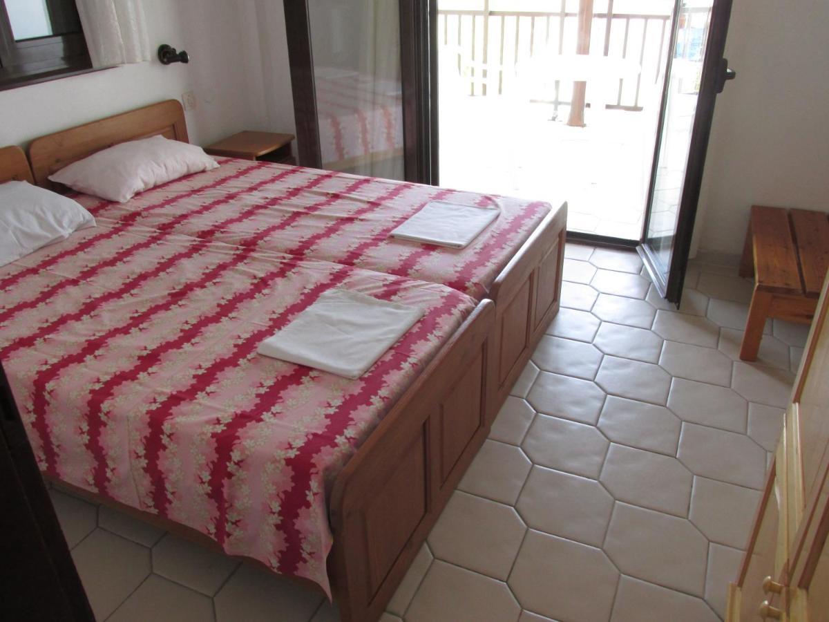 Apartments Villa Castor ペフコホリ エクステリア 写真