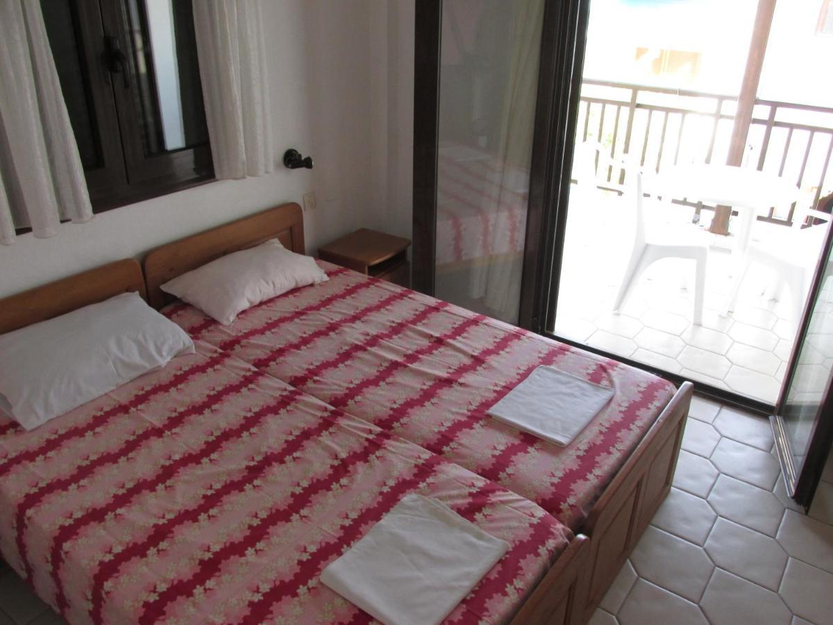 Apartments Villa Castor ペフコホリ エクステリア 写真